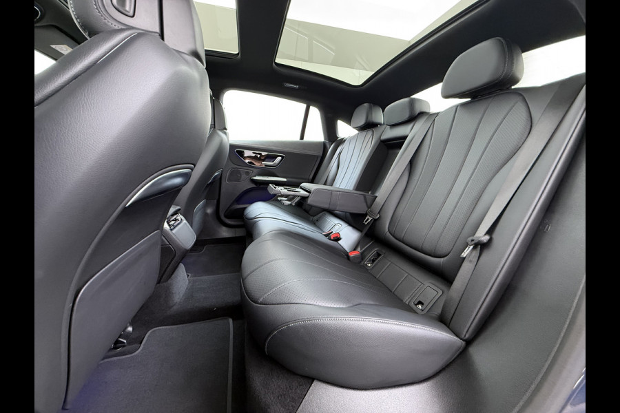 Mercedes-Benz EQE 300 Business Edition 98kWh Pano.schuifdak Warmtepomp Leder Camera Stoelverwarming Apple Carplay Android Auto Navi Ecc Pdc Elek.Stoelen Lmv 19" Led DAB Rijstrooksensor Accugarantie tot 28-3-2034/250.000km 1e Eigenaar Origineel Nederlandse Auto