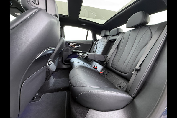 Mercedes-Benz EQE 300 Business Edition 98kWh Pano.schuifdak Warmtepomp Leder Camera Stoelverwarming Apple Carplay Android Auto Navi Ecc Pdc Elek.Stoelen Lmv 19" Led DAB Rijstrooksensor Accugarantie tot 28-3-2034/250.000km 1e Eigenaar Origineel Nederlandse Auto