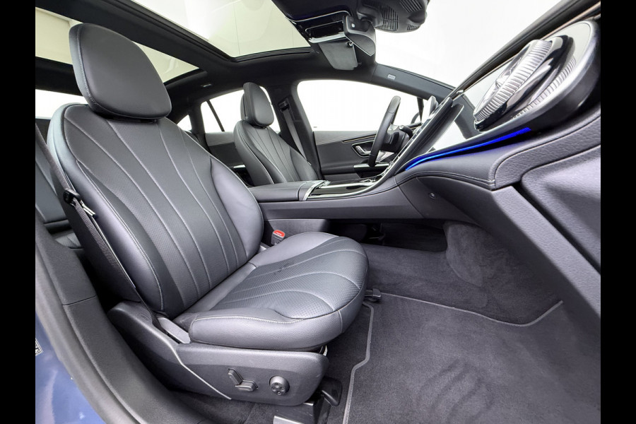 Mercedes-Benz EQE 300 Business Edition 98kWh Pano.schuifdak Warmtepomp Leder Camera Stoelverwarming Apple Carplay Android Auto Navi Ecc Pdc Elek.Stoelen Lmv 19" Led DAB Rijstrooksensor Accugarantie tot 28-3-2034/250.000km 1e Eigenaar Origineel Nederlandse Auto