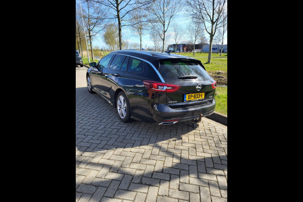 Opel Insignia Sports Tourer 1.6 Turbo 200 PK Innovation Automaat | Trekhaak | Leren bekleding | 18 INCH Lichtmetalen Velgen | Camera | Navigatie