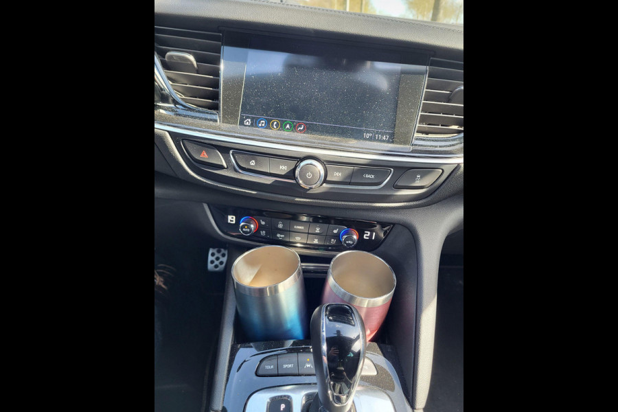Opel Insignia Sports Tourer 1.6 Turbo 200 PK Innovation Automaat | Trekhaak | Leren bekleding | 18 INCH Lichtmetalen Velgen | Camera | Navigatie