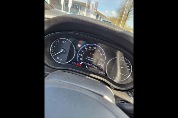 Opel Insignia Sports Tourer 1.6 Turbo 200 PK Innovation Automaat | Trekhaak | Leren bekleding | 18 INCH Lichtmetalen Velgen | Camera | Navigatie
