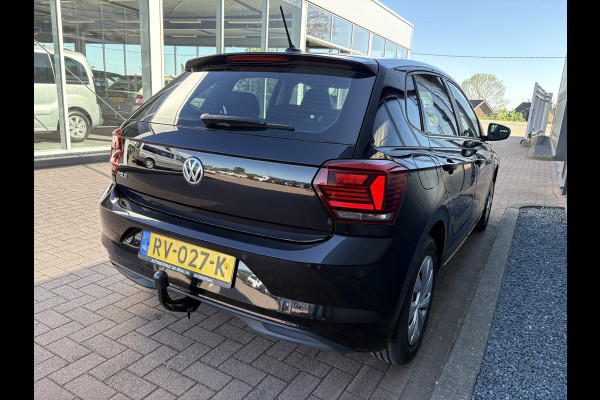Volkswagen Polo 1.0 TSi 95pk Comfortline Executive 5-drs. NAVI/CARPLAY/DAB/ADAPT.CRUISE/PDC/AFN.TREKHAAK/1E EIGENAAR!