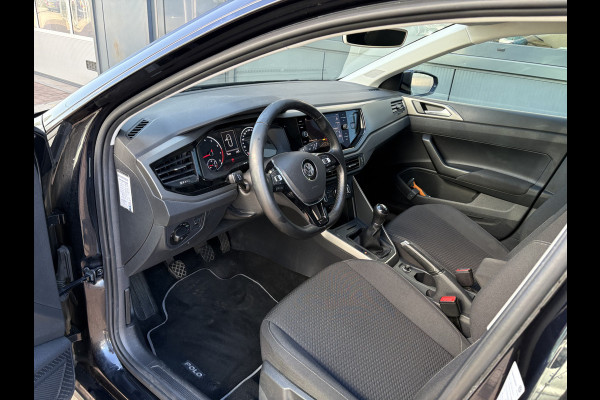 Volkswagen Polo 1.0 TSi 95pk Comfortline Executive 5-drs. NAVI/CARPLAY/DAB/ADAPT.CRUISE/PDC/AFN.TREKHAAK/1E EIGENAAR!