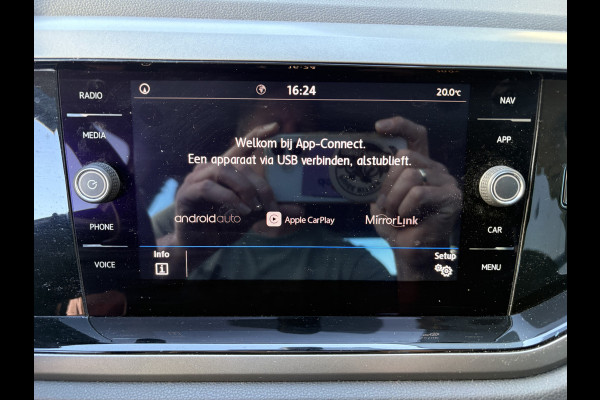 Volkswagen Polo 1.0 TSi 95pk Comfortline Executive 5-drs. NAVI/CARPLAY/DAB/ADAPT.CRUISE/PDC/AFN.TREKHAAK/1E EIGENAAR!