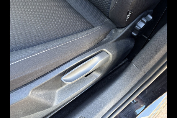 Volkswagen Polo 1.0 TSi 95pk Comfortline Executive 5-drs. NAVI/CARPLAY/DAB/ADAPT.CRUISE/PDC/AFN.TREKHAAK/1E EIGENAAR!