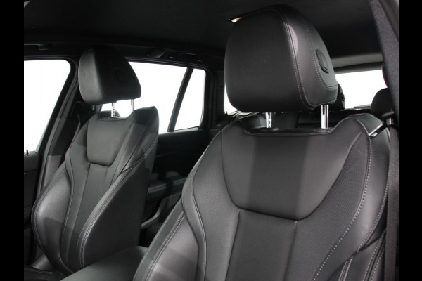 BMW X3 xDrive30e 292pk M-Sport Executive PHEV DEMO ! Camera Electrische achterklep Navigatie Apple Carplay/Android Auto Parkeer sensoren