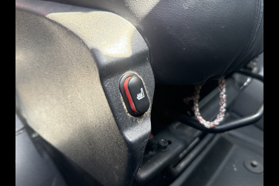 Ford Transit 2.0 TDCI 130PK L2H2 Airco Cruise Control Parkeersensoren Stoelverwarming Zwaailampen Kastwand Inbouw