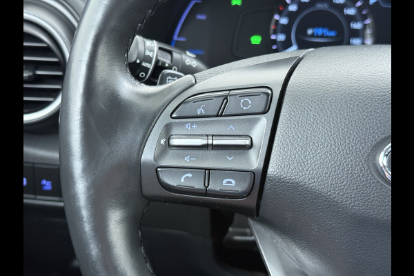 Hyundai Kona EV 64kWh 204pk Premium Warmtepomp Leer Head-Up Display Apple Carplay Android Navi Camera Elektr.Stoelen+Verwarmd+Ventilatie Adap Verwarmd Stuur Pdc Subwoofer Bluetooth Dodehoek detector Privacy Glas Rijstrooksensor Origineel Nederlandse EV