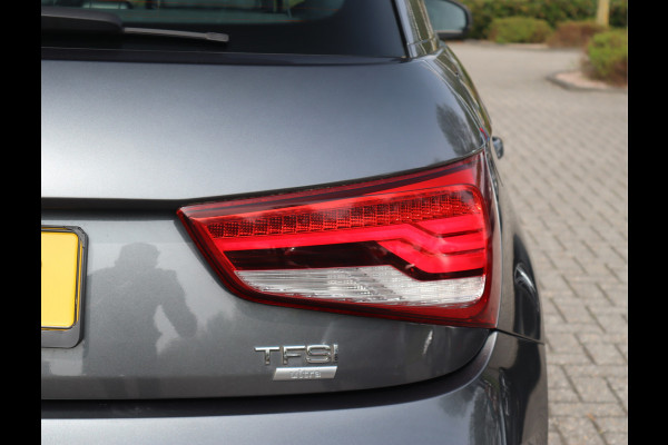 Audi A1 Sportback 1.0 TFSI Advance Sport Navi / Airco / Cruise / Lm17'' /  S-LINE