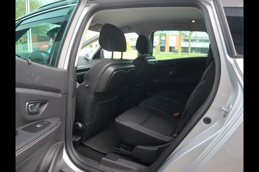 Renault Grand Scénic 1.3 TCe Intens 7p. Navi / Camera / Pdc / Elekramen / Handgesch  7 zitplaatsen