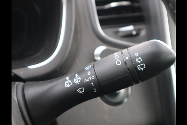 Renault Grand Scénic 1.3 TCe Intens 7p. Navi / Camera / Pdc / Elekramen / Handgesch  7 zitplaatsen