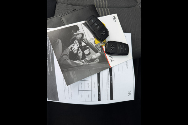 Toyota Yaris Cross 1.5 Hybrid Adventure | Oxide Brons | JBL | Head-up | BSM | Rijklaar!!!