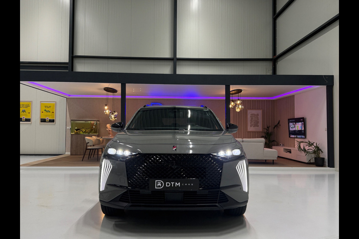 DS 7 7 E-Tense 300 Performance Line+ Bj. 2024 SOH 100% | 19.000km | Massage | Trekhaak