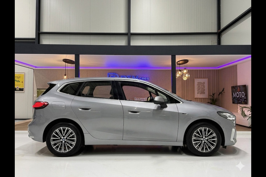 BMW 2 Serie Active Tourer 225e xDrive 245pk | Plug-in 4x4 | 360° | Leder