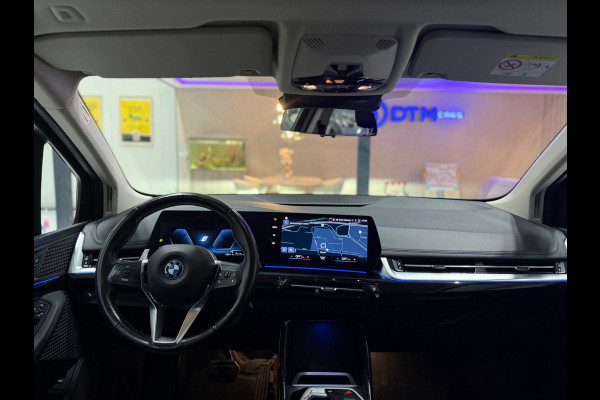BMW 2 Serie Active Tourer 225e xDrive 245pk | Plug-in 4x4 | 360° | Leder