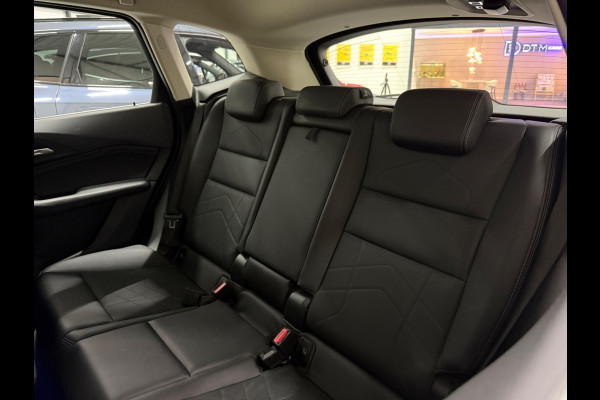 BMW 2 Serie Active Tourer 225e xDrive 245pk | Plug-in 4x4 | 360° | Leder