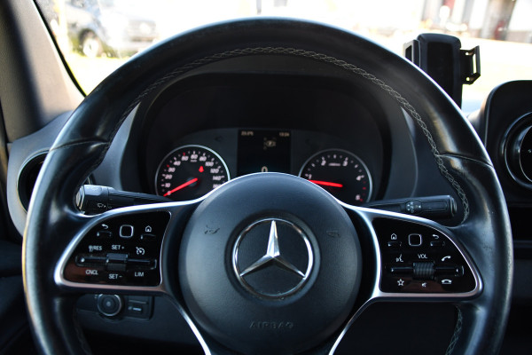 Mercedes-Benz Sprinter 316 2.2 CDI L2H2 PB Edition Camera, Cruise, Carplay, 164pk, LED, Stoelverwarming, Automaat, Multimedia, Sensoren, Uniek!