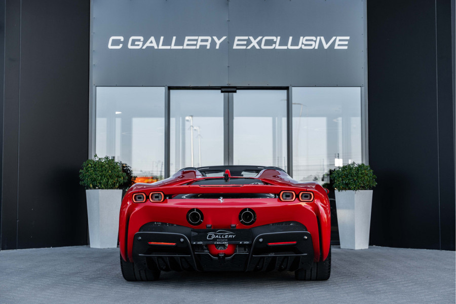 Ferrari SF90 Spider 4.0 V8 - Origineel NL | Rosso Corsa | Lift | JBL