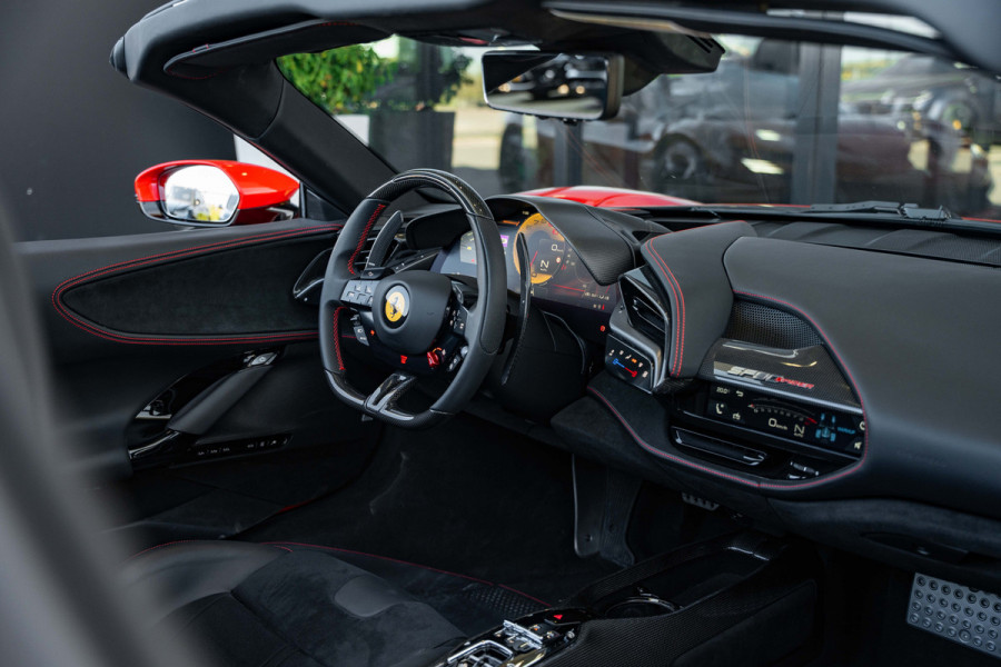 Ferrari SF90 Spider 4.0 V8 - Origineel NL | Rosso Corsa | Lift | JBL