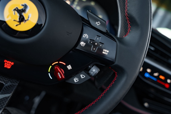 Ferrari SF90 Spider 4.0 V8 - Origineel NL | Rosso Corsa | Lift | JBL