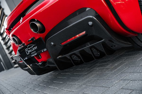 Ferrari SF90 Spider 4.0 V8 - Origineel NL | Rosso Corsa | Lift | JBL