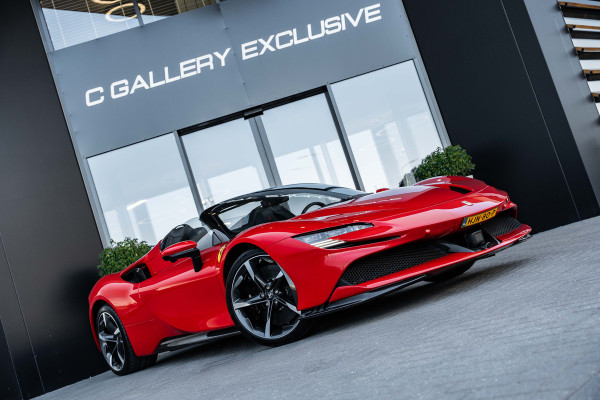 Ferrari SF90 Spider 4.0 V8 - Origineel NL | Rosso Corsa | Lift | JBL