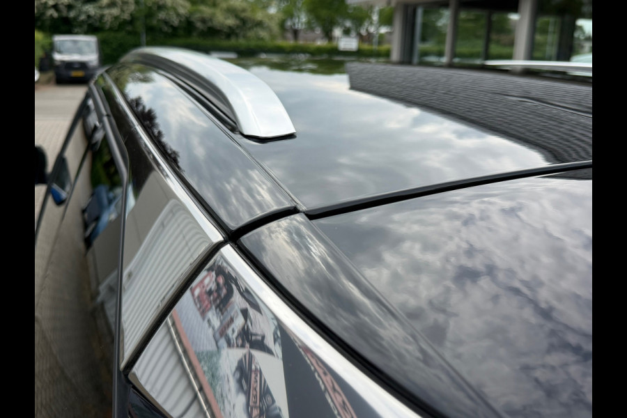 Peugeot 3008 1.6 HYbrid 225 GT Pack Business | Navigatie |Camera | Cruise | Clima | Trekhaak | 18".