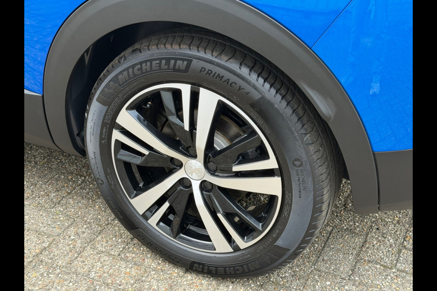 Peugeot 3008 1.6 HYbrid 225 GT Pack Business | Navigatie |Camera | Cruise | Clima | Trekhaak | 18".