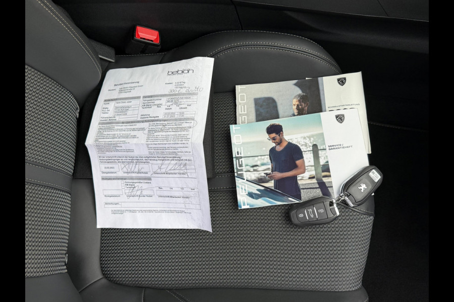Peugeot 3008 1.6 HYbrid 225 GT Pack Business | Navigatie |Camera | Cruise | Clima | Trekhaak | 18".
