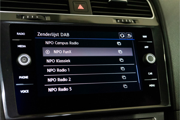 Volkswagen Golf 1.0 TSI Comfortline 116PK | NL AUTO+NAP | Navi | Carplay | ACC | Trekhaak | Garantie