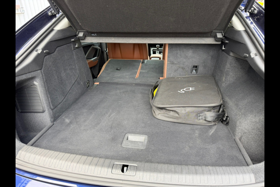 Audi Q3 Sportback 45 TFSI e S Edition 245 Pk | Navigatie | Voll Leder | ACC | Clima | Camera | 20"Licht metaal.