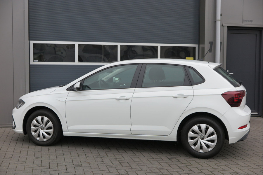 Volkswagen Polo 1.0 TSI 95pk Airco , App connect, Navi via app, Smartphone integratie, DAB+ radio, Stuurwiel multifunctioneel, etc.