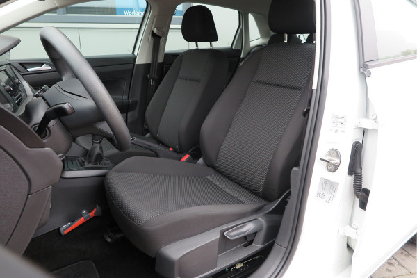 Volkswagen Polo 1.0 TSI 95pk Airco , App connect, Navi via app, Smartphone integratie, DAB+ radio, Stuurwiel multifunctioneel, etc.