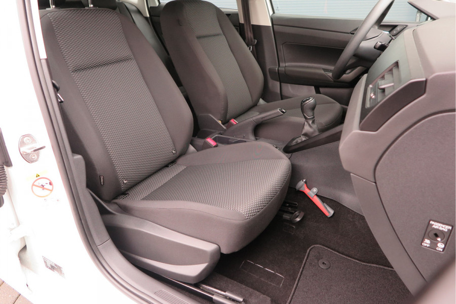 Volkswagen Polo 1.0 TSI 95pk Airco , App connect, Navi via app, Smartphone integratie, DAB+ radio, Stuurwiel multifunctioneel, etc.