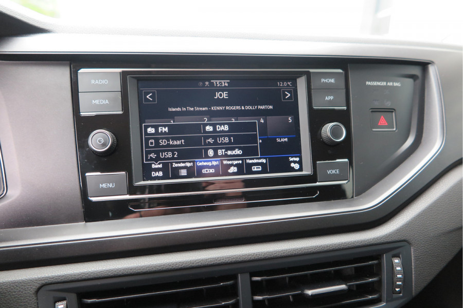 Volkswagen Polo 1.0 TSI 95pk Airco , App connect, Navi via app, Smartphone integratie, DAB+ radio, Stuurwiel multifunctioneel, etc.