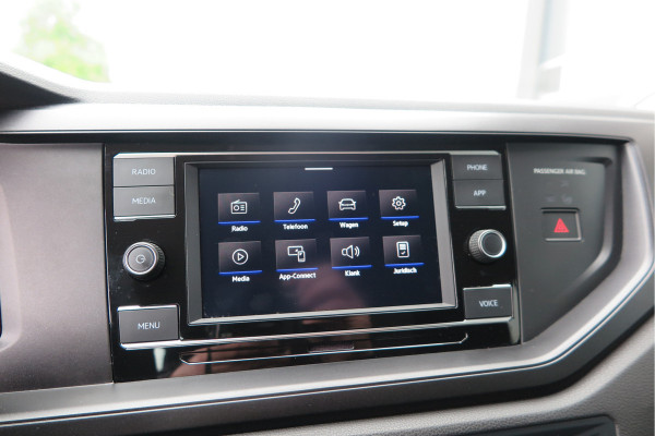 Volkswagen Polo 1.0 TSI 95pk Airco , App connect, Navi via app, Smartphone integratie, DAB+ radio, Stuurwiel multifunctioneel, etc.