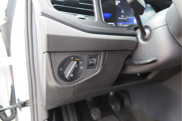Volkswagen Polo 1.0 TSI 95pk Airco , App connect, Navi via app, Smartphone integratie, DAB+ radio, Stuurwiel multifunctioneel, etc.