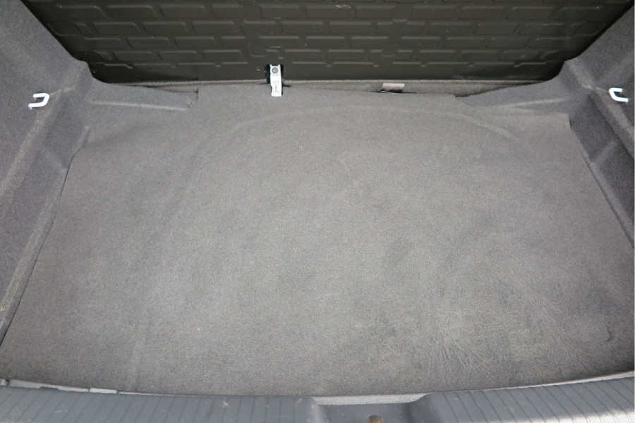 Volkswagen Polo 1.0 TSI 95pk Airco , App connect, Navi via app, Smartphone integratie, DAB+ radio, Stuurwiel multifunctioneel, etc.
