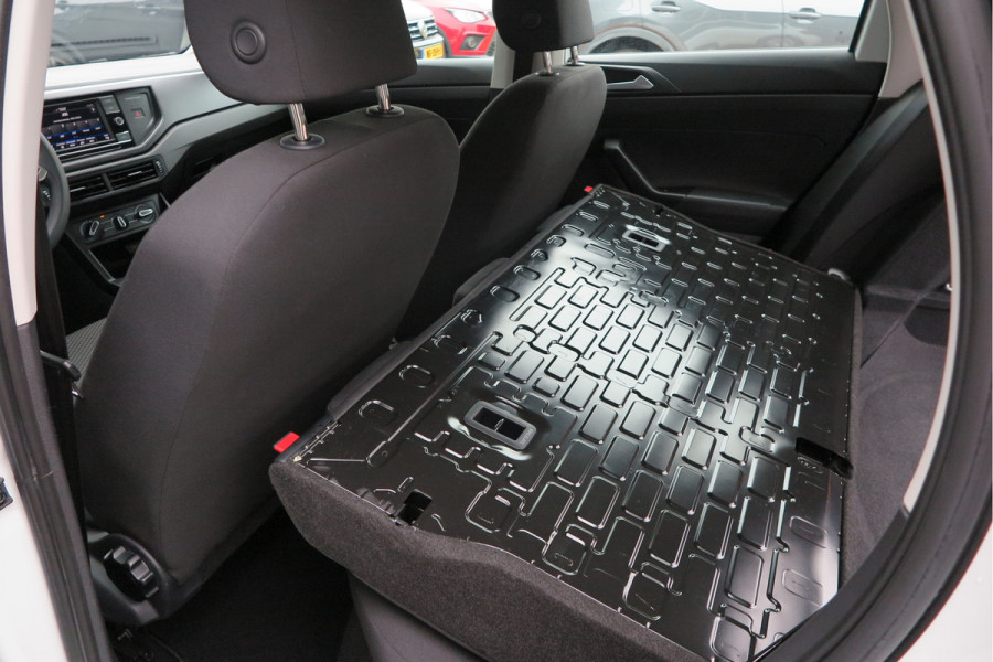 Volkswagen Polo 1.0 TSI 95pk Airco , App connect, Navi via app, Smartphone integratie, DAB+ radio, Stuurwiel multifunctioneel, etc.