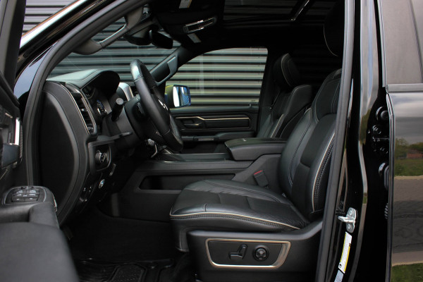 Dodge Ram 1500 5.7 V8 4x4 CREW CAB LIMITED 2020 100DKM / PANO-DAK / COMPLETE HISTORY / FULL OPTIONS / LUCHTVERING / GROOT NAVI
