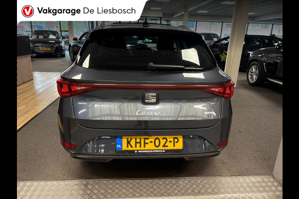 Seat Leon Sportstourer 1.4 TSI eHybrid PHEV FR Xcellence/pano/camera/apple CarPlay/memory