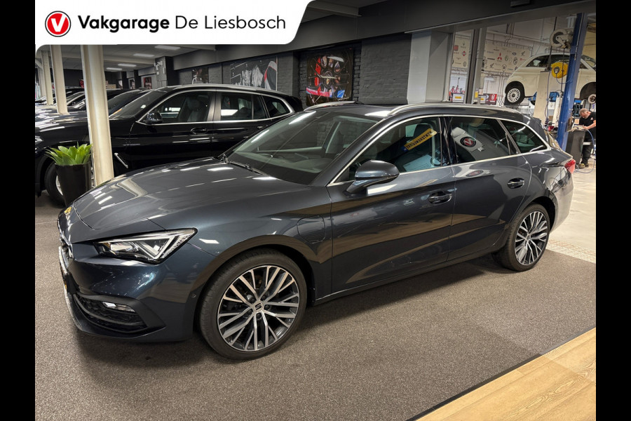 Seat Leon Sportstourer 1.4 TSI eHybrid PHEV FR Xcellence/pano/camera/apple CarPlay/memory