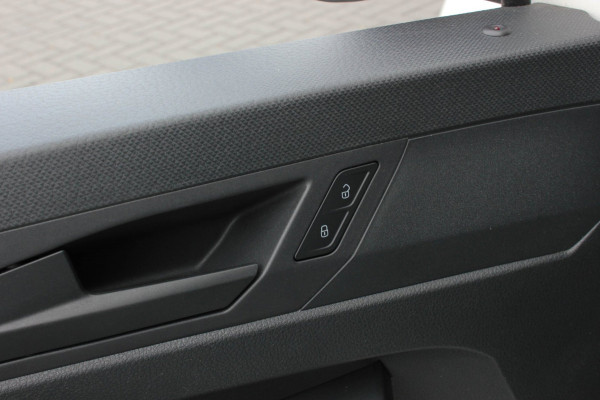 Volkswagen Caddy Cargo 2.0 TDI 199PK JB- EDITION / MAXTRON / SIDE- BARS / VERLAGING / ELEK- PAKKET / PDC / CAMERA / BLACK OPS