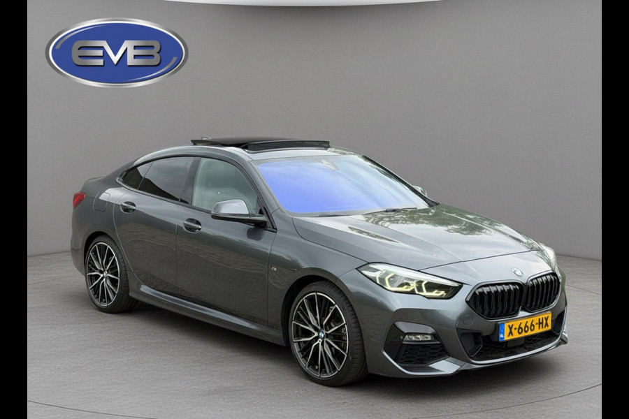 BMW 2 Serie Gran Coupé 218i AUTOMAAT M- Sport pakket, panoramadak,stoelverwarming, adaptief cruise controle, 19 inch