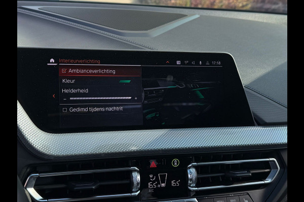 BMW 2 Serie Gran Coupé 218i AUTOMAAT M- Sport pakket, panoramadak,stoelverwarming, adaptief cruise controle, 19 inch