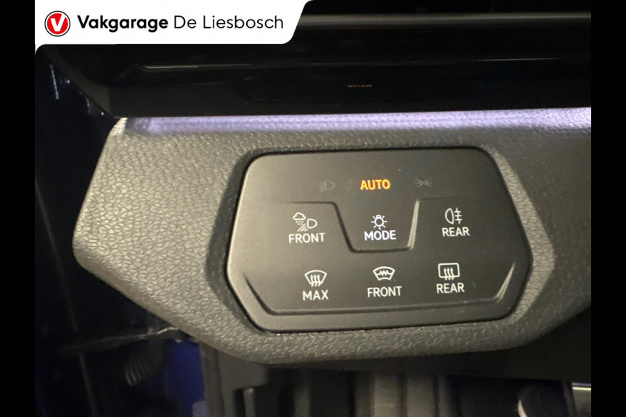 Volkswagen ID.5 Pro 77 kWh/leer/navi/pano/stoelverw/apple CarPlay/IQ licht