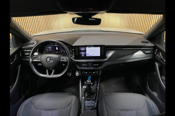Škoda Kamiq 1.0 TSI Active|TREKHAAK|ACC|ANDROID AUTO|APPLE CARPLAY|CLIMATE CONTROL|DIGITAL COCKPIT|STOELVERWARMING|PDC V+A|LMV|