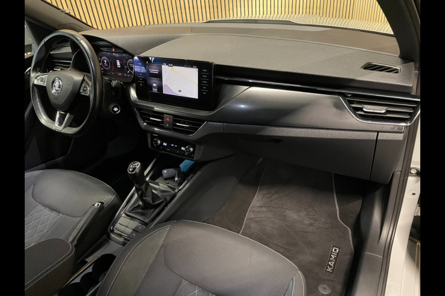Škoda Kamiq 1.0 TSI Active|TREKHAAK|ACC|ANDROID AUTO|APPLE CARPLAY|CLIMATE CONTROL|DIGITAL COCKPIT|STOELVERWARMING|PDC V+A|LMV|