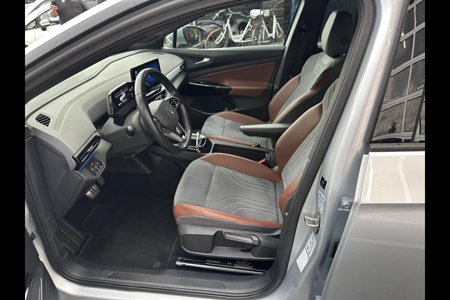 Volkswagen ID.4 Business 77 kWh | Camera | Trekhaak | Sfeerverlichting | Apple Carplay |